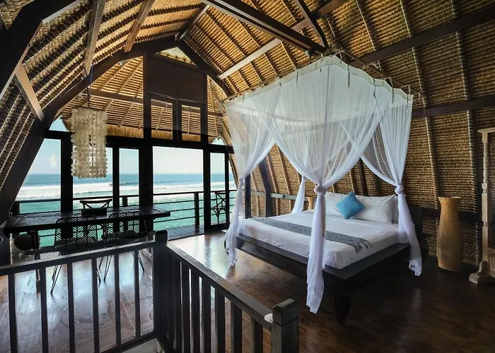 Rumah Elizabeth & Rumah Janneke Villa *