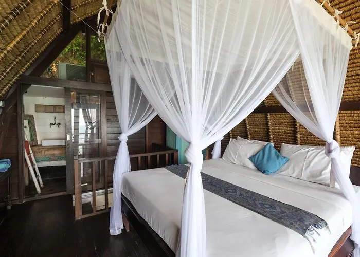Rumah Elizabeth & Rumah Janneke Villa